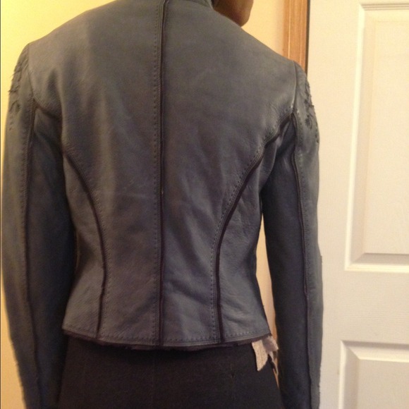 Authentic Elie Tahari leather jacket! - Picture 4 of 5