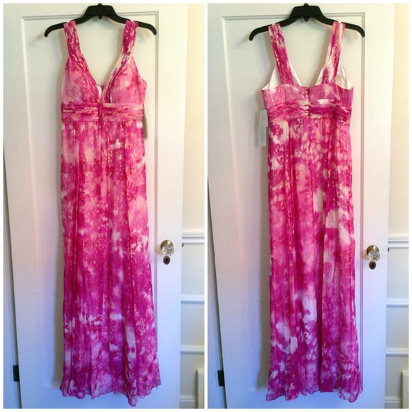 Aidan Mattox chiffon evening gown