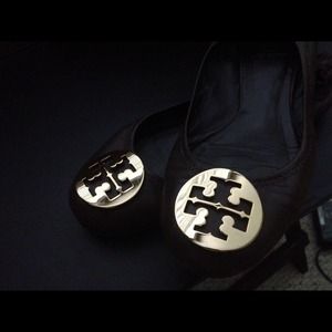 Chocolate brown Tory Burch Revas