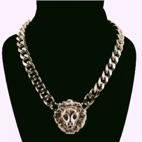 Lion Thick Chain Necklace
