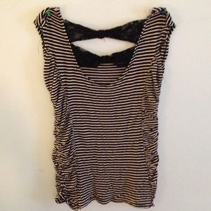 Lace Bow back striped shirt