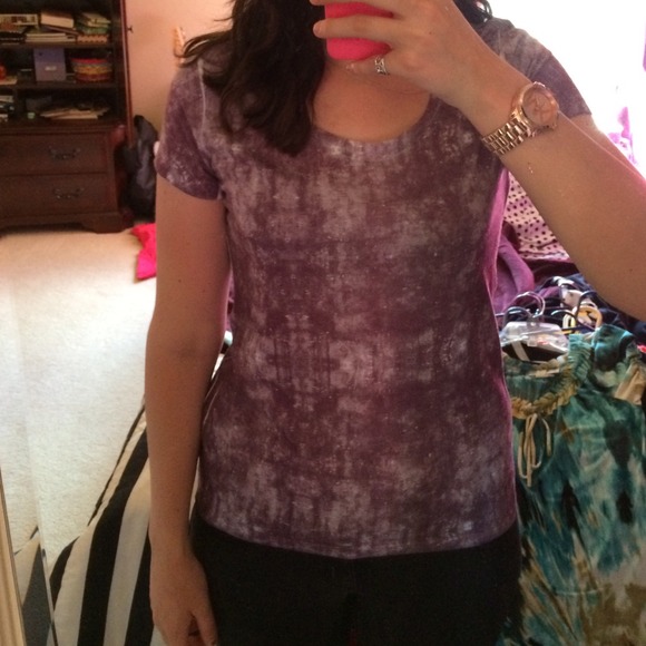 ✨Cute Purple Shirt✨ - Picture 2 of 2
