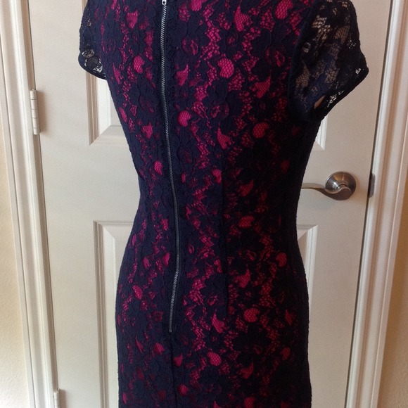 Banana Republic Dresses - BRAND NEW navy all lace dress. Banana Republic 00p Banana Republic Dresses - BRAND NEW navy all lace dress. Banana Republic 00p
