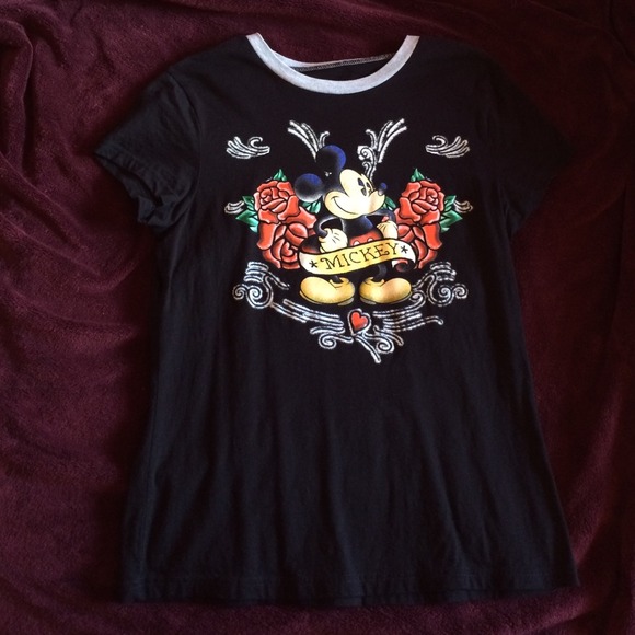 ✨Black Mickey Shirt✨