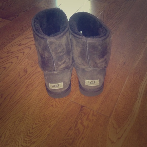 Short Brown Ugg Boots