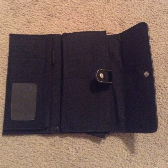 Wallet - Picture 2 of 3