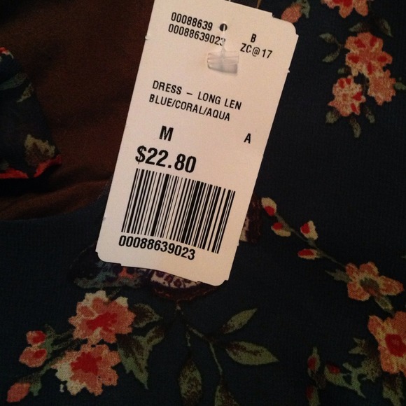 Floral print blue maxi dress - Picture 4 of 4