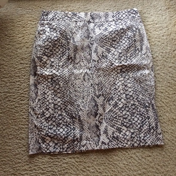 New York & company pencil skirt