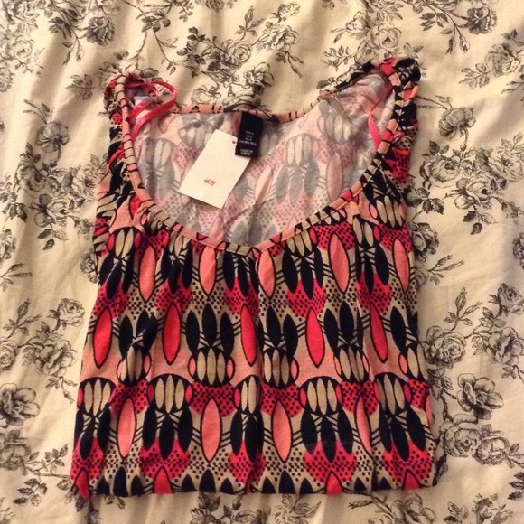 H&M top - Picture 2 of 2
