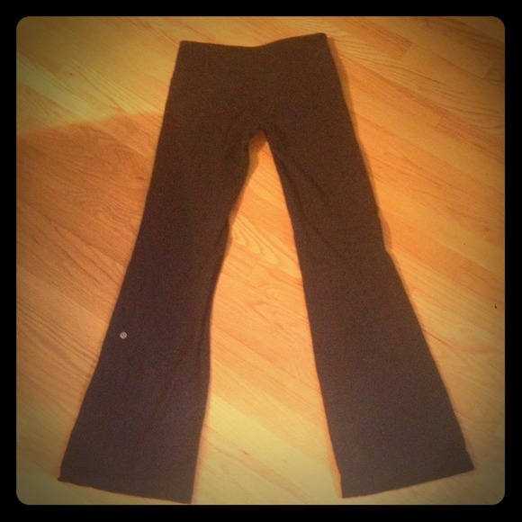 Lululemon reversible groove pants