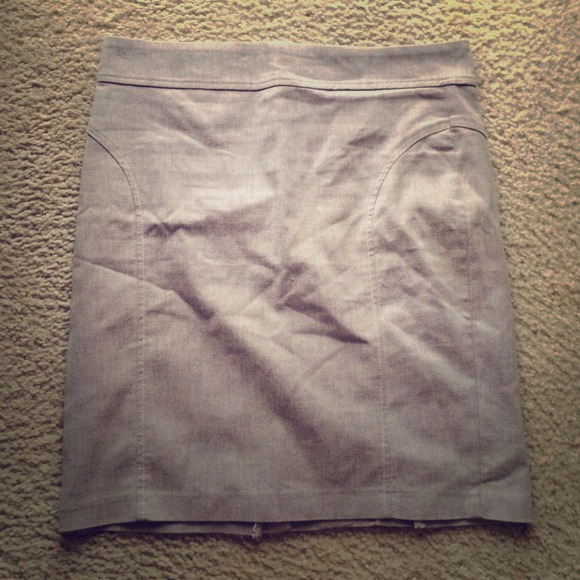 Brown pencil skirt