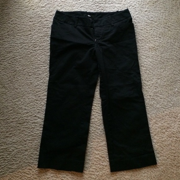 Solid black capris