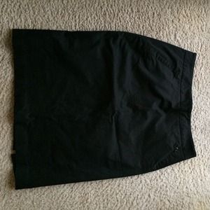 Black pencil skirt nicely fit!
