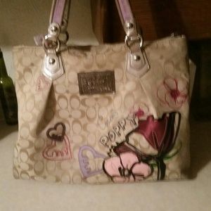 Coach poppy purse
