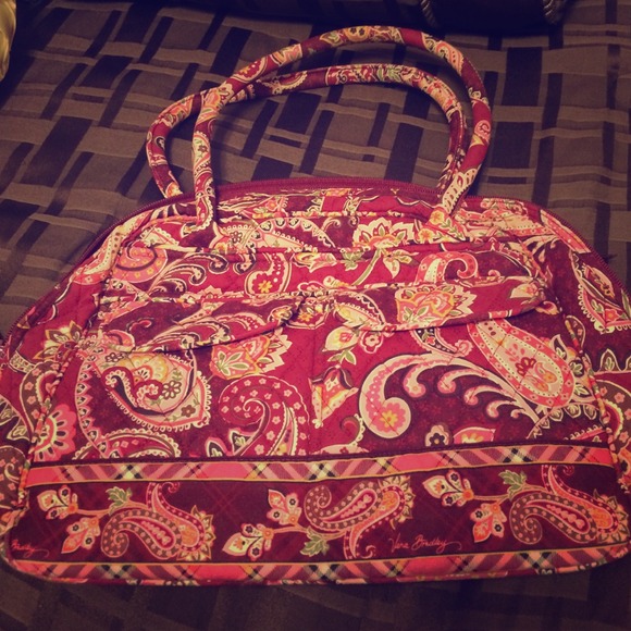Vera Bradley Piccadilly plum bowler bag