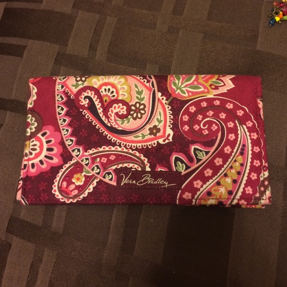 Vera Bradley checkbook cover in picadilly plum