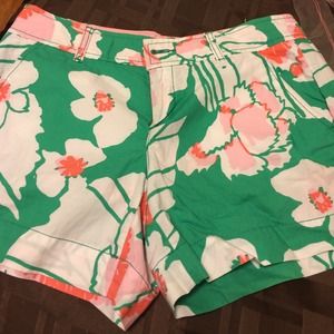 Lilly Pulitzer Callahan shorts size 4