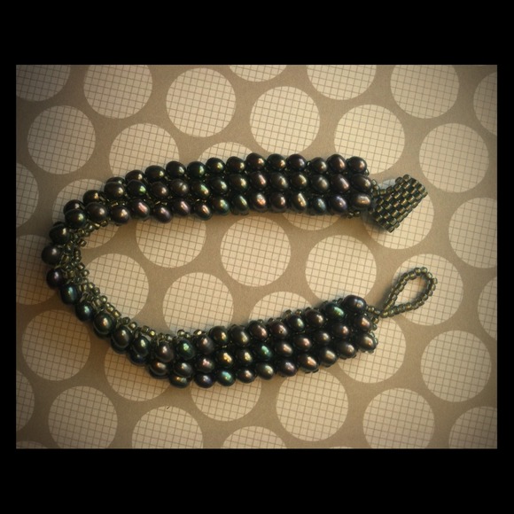 Beaded bracelet