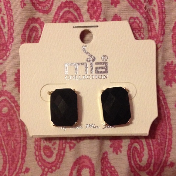 Black stone earrings with gold accents