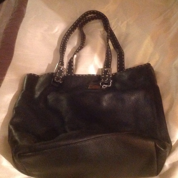 DONATED - Black handbag.