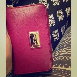 Michael Kors Wristlet