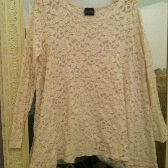 ๐SOLD๐ - Picture 2 of 3