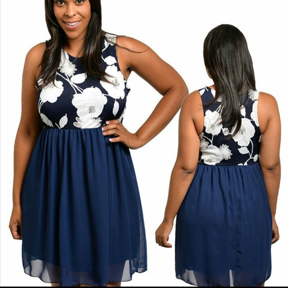 New trendy floral navy blue dress
