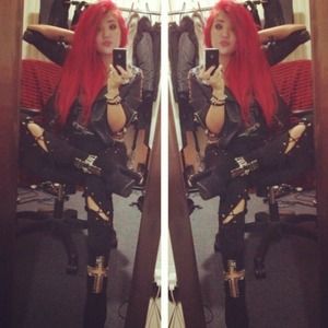 Reverse laced leggings