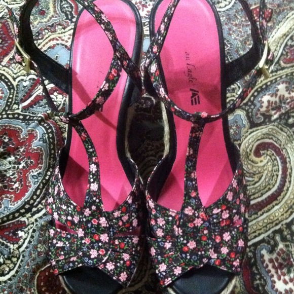 American Eagle Heels