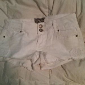 Hot kiss shorts