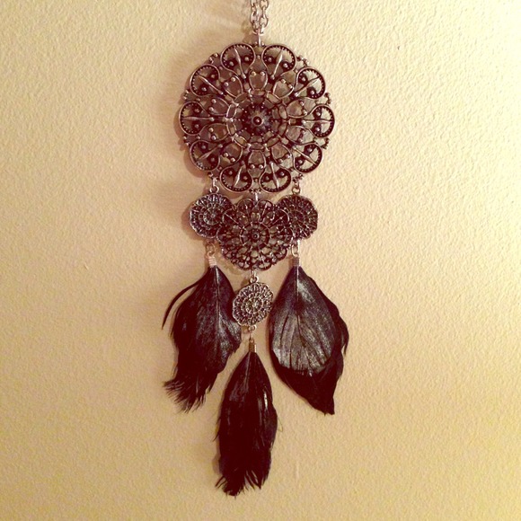 black & silver dreamcatcher necklace