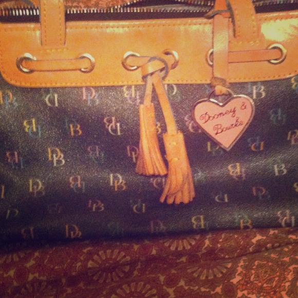 Dooney & Bourke bag purse