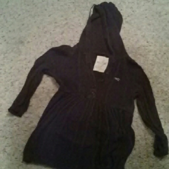 Brown Hollister sweater