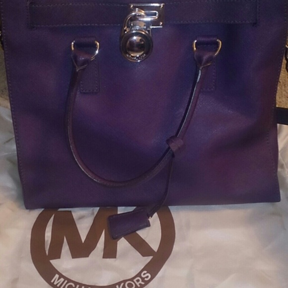 Purse - Picture 2 of 4