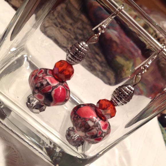 ❤️SOLD. MARBLE AND CRYSTAL EARRINGS ❤️ - Picture 2 of 3