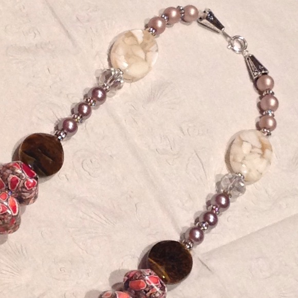 ❤️SOLD ...A LITTLE BIT OF EVERYTHING NECKLACE 😍😍 - Picture 3 of 4