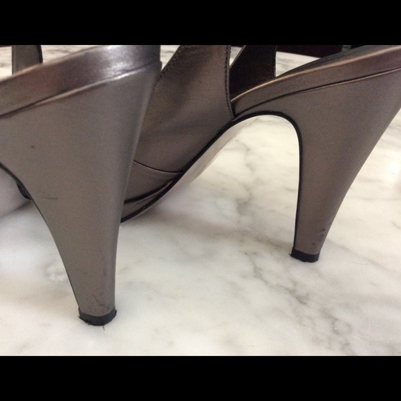 Banana Republic "Alexis" sz 10 Platform Heels - Picture 4 of 4