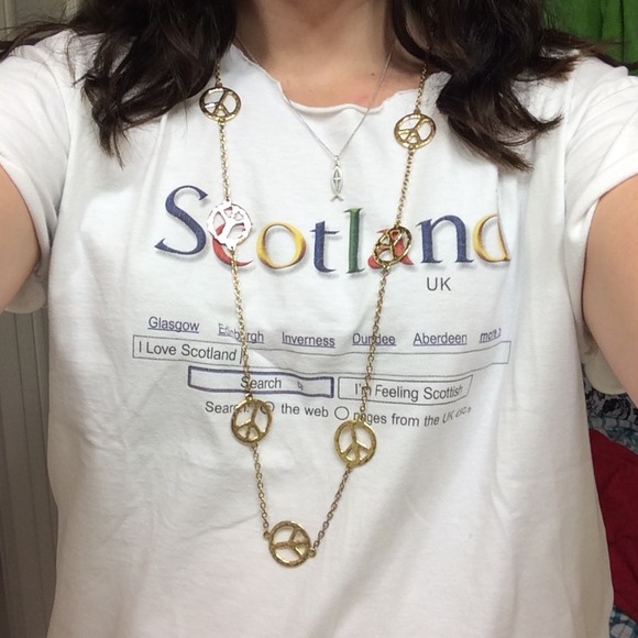 ✨Peace Sign Necklace✨ - Picture 3 of 4