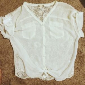 Rolled sleeve, white/cream, lace backed top