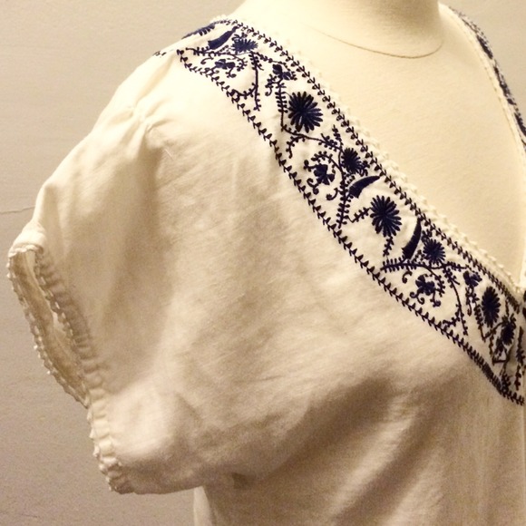 BUNDLED! 💜 zara // embroidered tunic dress - Picture 3 of 3