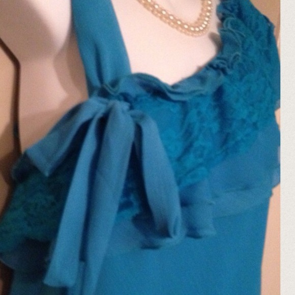 Tops - NWT ROMANTIC Aqua Ruffle Chiffon top sz xl