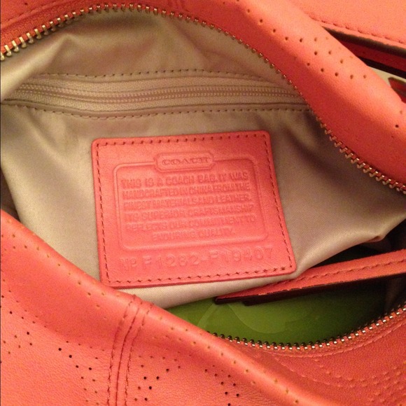 Coach bag - Picture 2 of 4