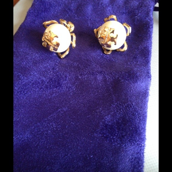 NWOT! Tory Burch Emma Pearlescent Earrings - gold - Picture 4 of 4