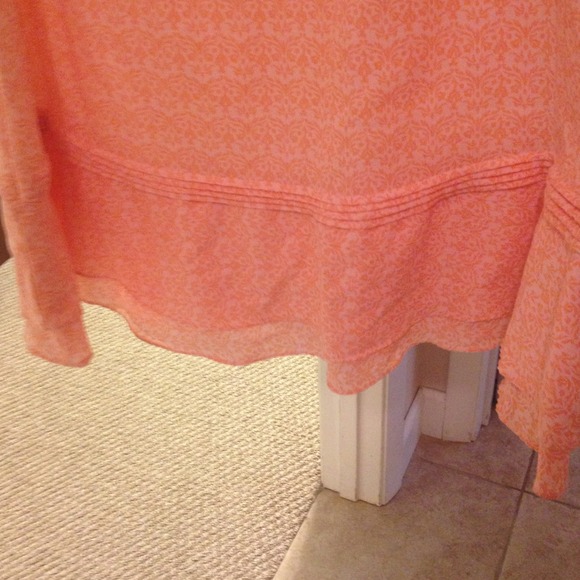 Express Dress - Picture 3 of 3