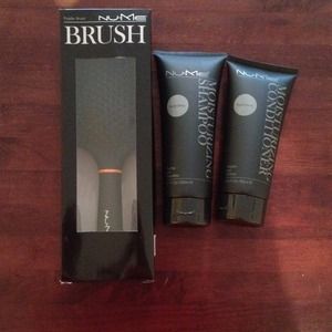 Nume shampoo and conditioner