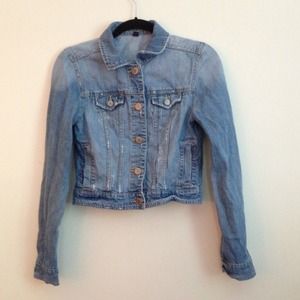 Distressed cropped denim jacket