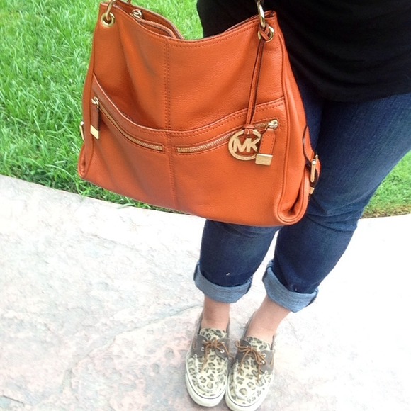 Michael Kors - Orange Shoulder Bag - Picture 4 of 4