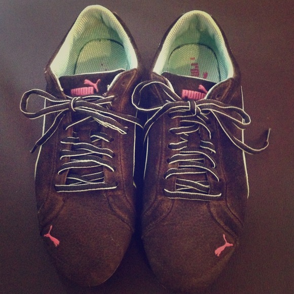 Puma Shoes - Puma black + aqua suede lace up shoes