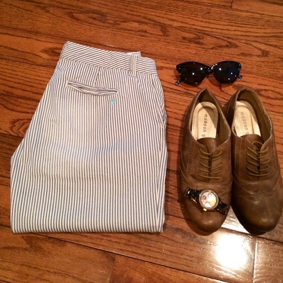 b e r m u d a • s h o r t s - Picture 1 of 4