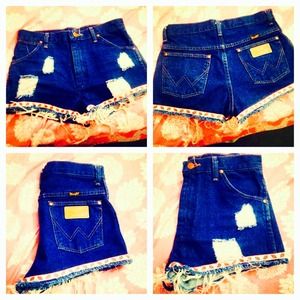 🍓 Denim Shorts 🍓
Size: S - Price: $45  OBO